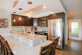 Remodeled & Views! ks b7- Sullivan